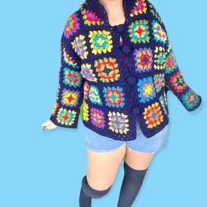 Vintage Granny square thick chunky crochet sweater big buttons size large